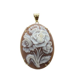 18kt Gold Cameo Pendant with Floral Motif on Shell