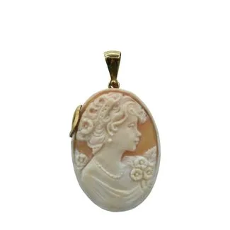 18kt Gold Cameo Pendant with Feminine Profile