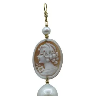 18kt Gold Cameo Pendant for Women with Baroque and Round Pearl