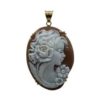 18kt Gold Cameo Pendant with Female Profile