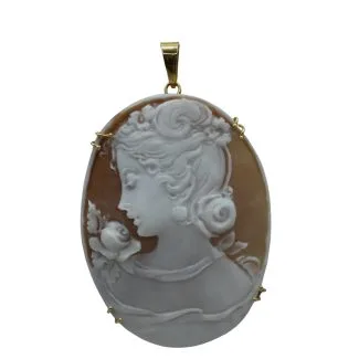 18kt Gold Cameo Pendant with Female Profile