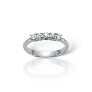 Miluna Veretta Ring with Diamonds in 18kt Gold