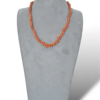 Women's Natural Coral Necklace in 18kt Gold by Patricia Oro Creations