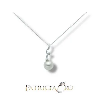Miluna Freshwater Pearl and Diamond Necklace in 18kt Gold