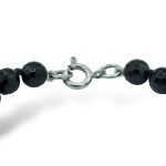 Bracciale Corallo Sciacca Uomo con onice, un gioiello made in italy di Patricia Oro Creations, perfetto per un regalo prezioso. (Vista 2)