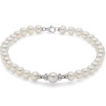 Bracciale Miluna Perle Oriente e Diamanti: un gioiello di lusso per celebrare l'eleganza e la raffinatezza.