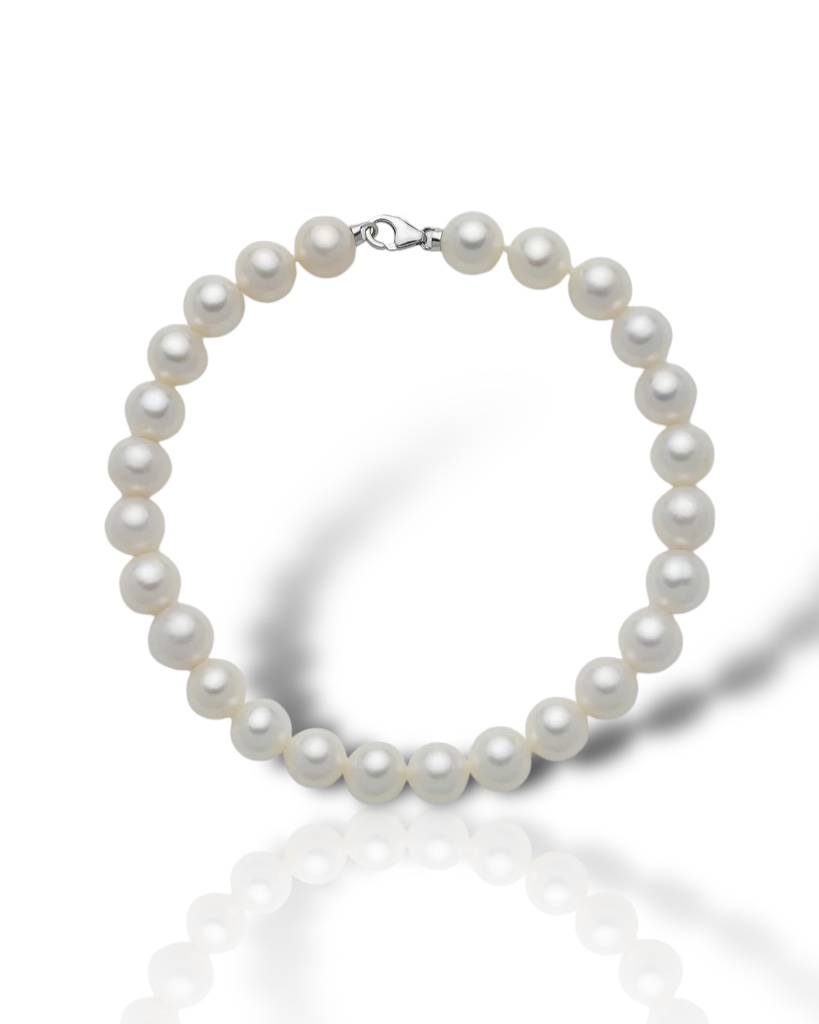 Bracciale Miluna Perle Oro 18k: un gioiello di lusso che incarna l'eleganza e la raffinatezza italiana, perfetto per un'idea regalo preziosa.