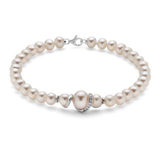 Bracciale Miluna Gioielli con Perle Oriente, Oro e Diamanti: un gioiello di lusso con perle preziose per un'eleganza senza tempo.