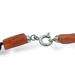 Bracciale da uomo Patricia Oro Creations con Corallo Sciacca e Onice, un gioiello made in italy di alta manifattura. (Vista 2)