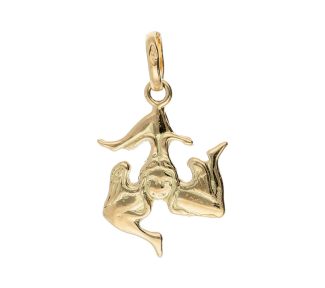 Ciondolo Trinacria in oro giallo 18k, un gioiello made in italy di alta oreficeria artigianale, perfetto come idea regalo preziosa.