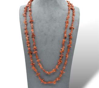 Splendida Collana a 2 fili in Corallo Sciacca, un gioiello made in italy di Patricia Oro Creations, perfetto per un'eleganza senza tempo.