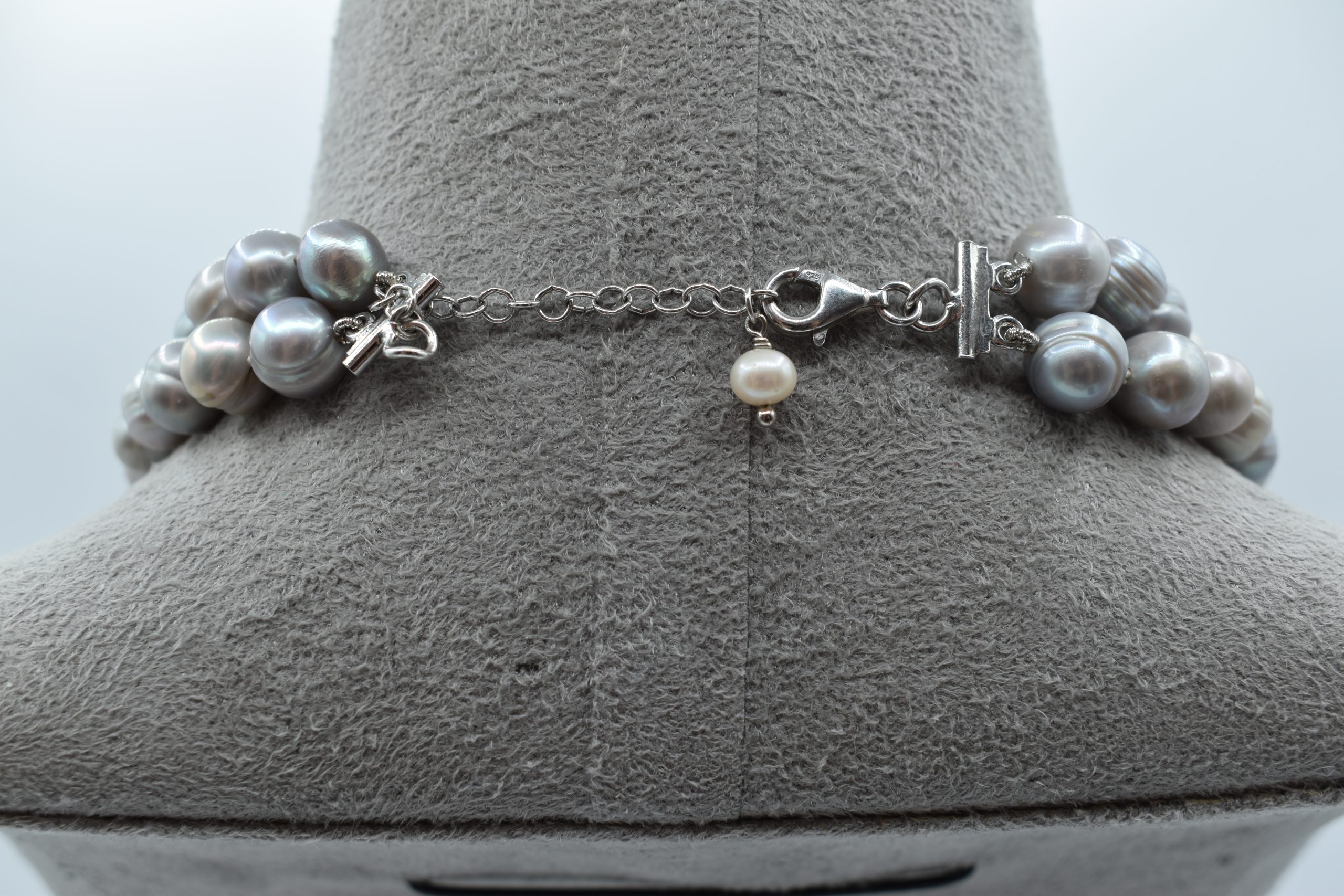 Collana a due fili di perle grigie barocche Patricia Oro Creations, gioielli made in italy di alta qualità e design esclusivo. (Vista 3)