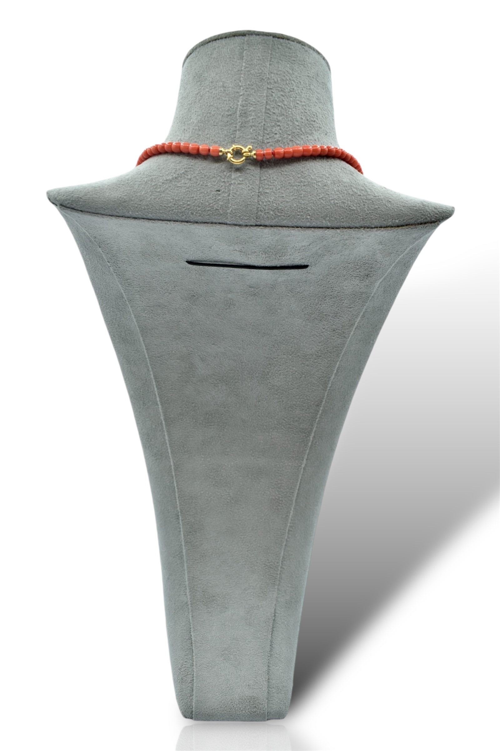 Splendida Collana Barilotti in Corallo Sciacca di Patricia Oro Creations, un gioiello made in italy di alta gioielleria. (Vista 2)