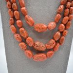 Splendida Collana Donna Corallo Sciacca, un gioiello made in italy di Patricia Oro Creations, perfetto per un regalo prezioso. (Vista 2)