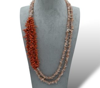 Splendida collana a due fili in Corallo Sciacca con frange e Pietra Luna, un capolavoro di alta gioielleria made in italy