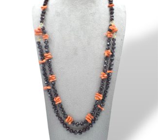 Splendida Collana Corallo Sciacca con Granato, un gioiello made in italy di Patricia Oro Creations, perfetto per un'idea regalo preziosa.