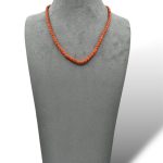Splendida Collana in Corallo Sciacca con chiusura in oro, un gioiello made in italy di Patricia Oro Creations, perfetto per un'occasione speciale.