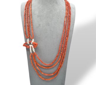 Splendida collana da donna Patricia Oro Creations con Corallo Sciacca e perle, un gioiello made in italy di alta gioielleria.
