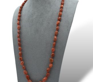 Splendida Collana Corallo Sciacca Sassi di Patricia Oro Creations, un gioiello made in italy di alta gioielleria, perfetto per un'idea regalo preziosa. (Vista 2)