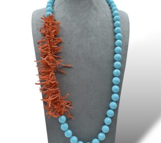 Splendida collana in Corallo Sciacca e Turchese, un gioiello made in italy di Patricia Oro Creations, perfetto per un'idea regalo preziosa.
