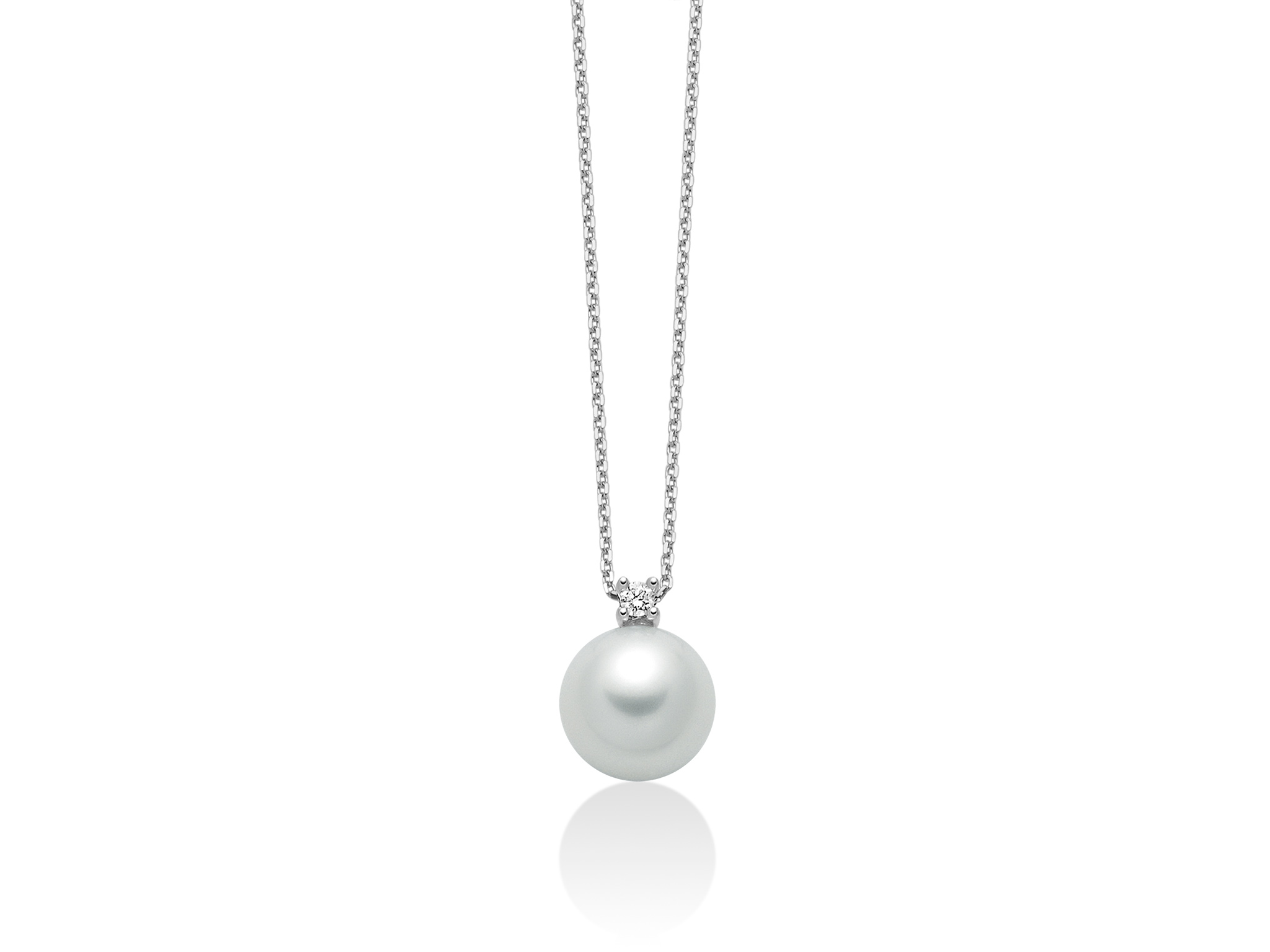 La Collana Miluna Perla e Diamante: un gioiello di lusso che incarna l'eleganza senza tempo, perfetto per un'idea regalo preziosa.