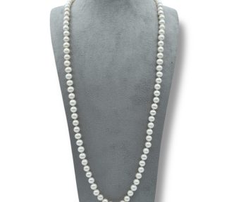 Collana di Perle Fresh Water, un capolavoro di gioielli made in italy, perfetto per un'eleganza senza tempo.
