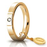 Fede UnoAerre Cerchi di Luce con Diamante: un gioiello di diamanti che incarna l'eleganza eterna e la maestria artigianale.