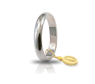 Fede UnoAerre Classica gr.4 in oro bianco: un gioiello di lusso per celebrare l'amore eterno.