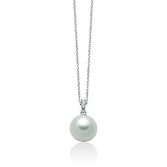 Miluna Necklace with Pearl and Diamonds in 18kt Gold