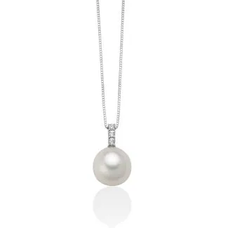 Miluna Necklace in 18kt White Gold with Pearl and Diamonds