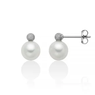 Miluna Fresh Water Pearl Earrings in Satin Gold