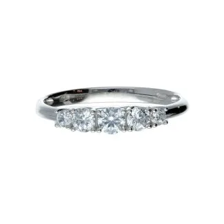 18k White Gold Veretta Ring with Zircons