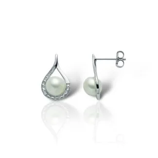 Miluna Earrings in White Gold with Pearls and Diamonds