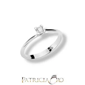 Miluna Solitaire Diamond Ring in 18kt Gold