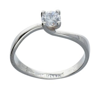 Splendido anello solitario in oro bianco 750 con zirconi, un gioiello di lusso perfetto per un'idea regalo preziosa.