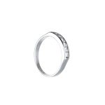 L'Anello Veretta 7 Pietre in Oro, un gioiello di lusso con diamanti preziosi, perfetto per un'idea regalo. (Vista 3)