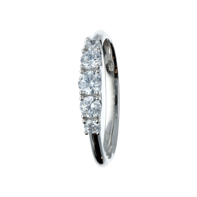Anello veretta in oro 18k, un gioiello di lusso perfetto per celebrare un momento speciale. (Vista 3)