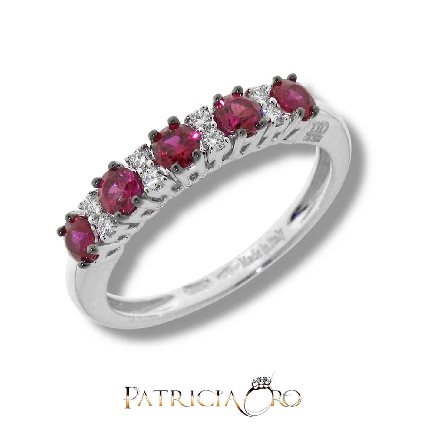 Splendido anello veretta Davite&Delucchi con rubino e diamanti, un gioiello di lusso perfetto per un'idea regalo preziosa.