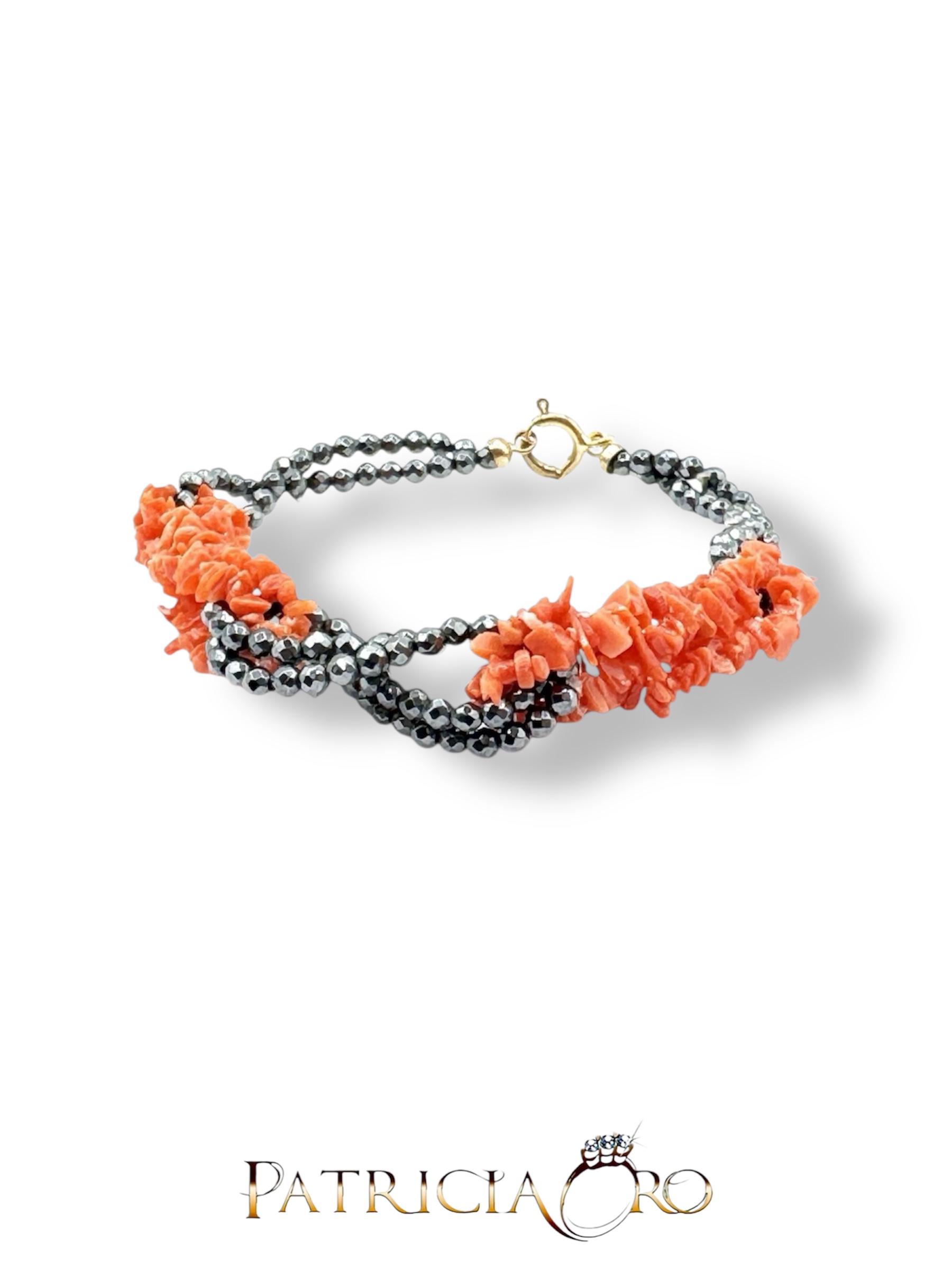 Splendido bracciale Corallo Sciacca e Ematite Naturale, un gioiello made in italy di Patricia Oro Creations, perfetto per un'idea regalo preziosa.