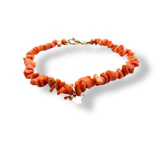 Bracciale in Corallo Sciacca con Sicilia e oro 750: un gioiello made in Italy di Patricia Oro Creations, perfetto per un'idea regalo preziosa.