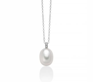 Collana Miluna con ciondolo di perla: un gioiello di lusso per un'eleganza senza tempo.
