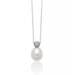 Scopri l'eleganza senza tempo della Collana Miluna Perla e Oro Bianco Satinato, un gioiello di lusso perfetto per un'idea regalo preziosa.