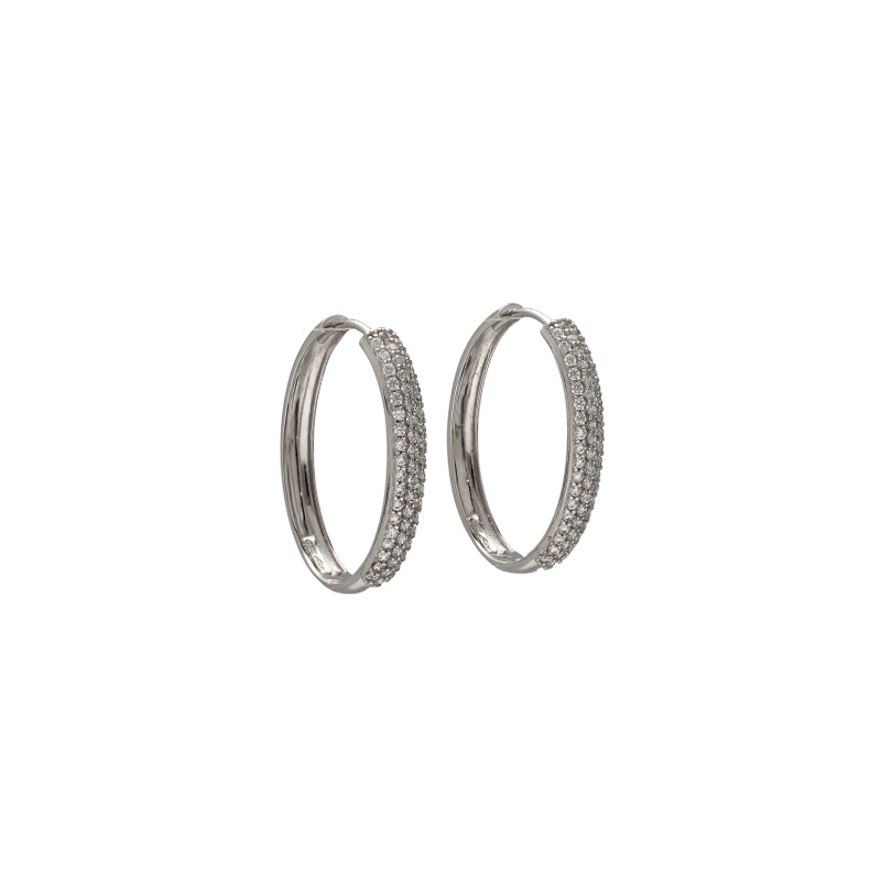 Eleganti orecchini a cerchio in oro 18k, gioielli made in italy di alta qualità, perfetti per un regalo prezioso.