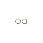 Eleganti orecchini a cerchio in oro 18k, un gioiello di lusso perfetto per ogni occasione. (Vista 2)