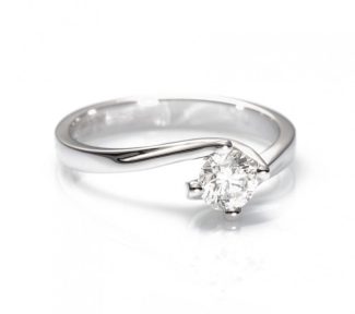 Anello Solitario Davite & Delucchi in oro bianco 750 con diamante, un gioiello di diamanti perfetto per celebrare un momento speciale.