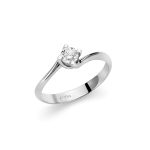 Anello Solitario Miluna con diamante da 0.30ct in oro bianco 750: un gioiello di diamanti prezioso per celebrare momenti speciali.