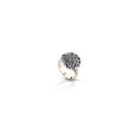 Splendido anello in oro e diamanti in stile antico di Clesi Gioielli, un gioiello di lusso perfetto per un'idea regalo preziosa.