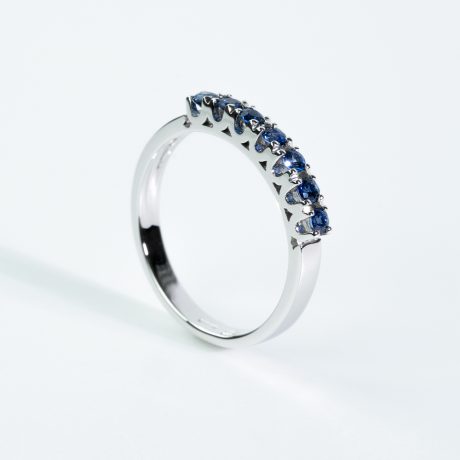 Anello Veretta Zaffiro in Oro Bianco 18kt Clesi Gioielli