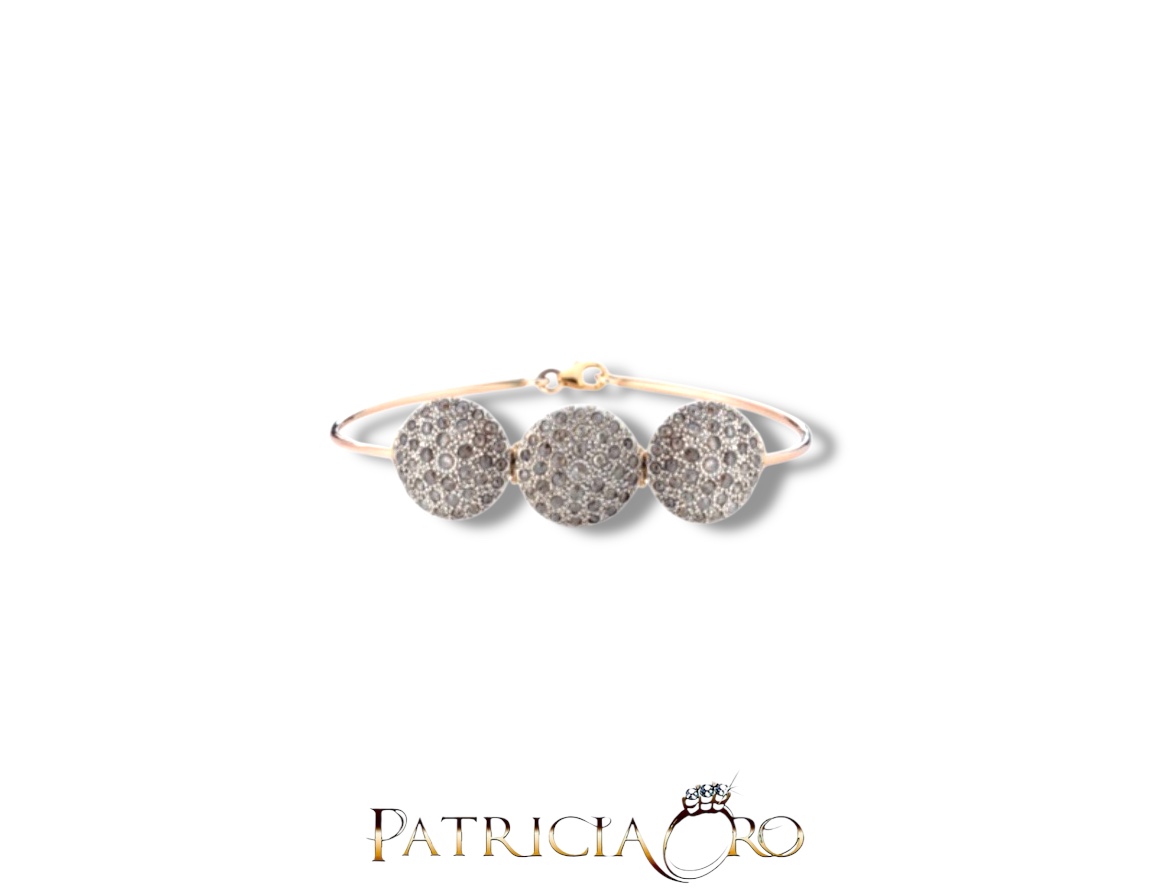 Bracciale Stile Antico Toppe di Clesi Gioielli, un gioiello di lusso per un'eleganza senza tempo.