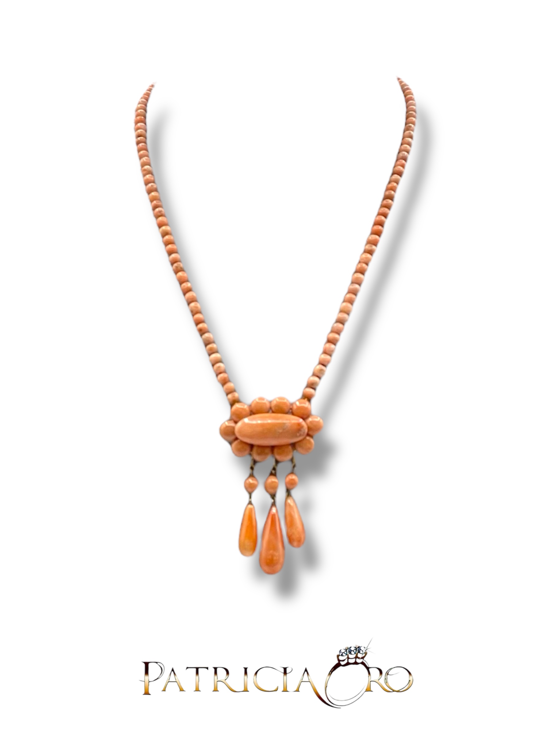 Splendida collana in Corallo Sciacca con bottoni e goccia, un gioiello made in italy di Patricia Oro Creations, perfetto per un'idea regalo preziosa.